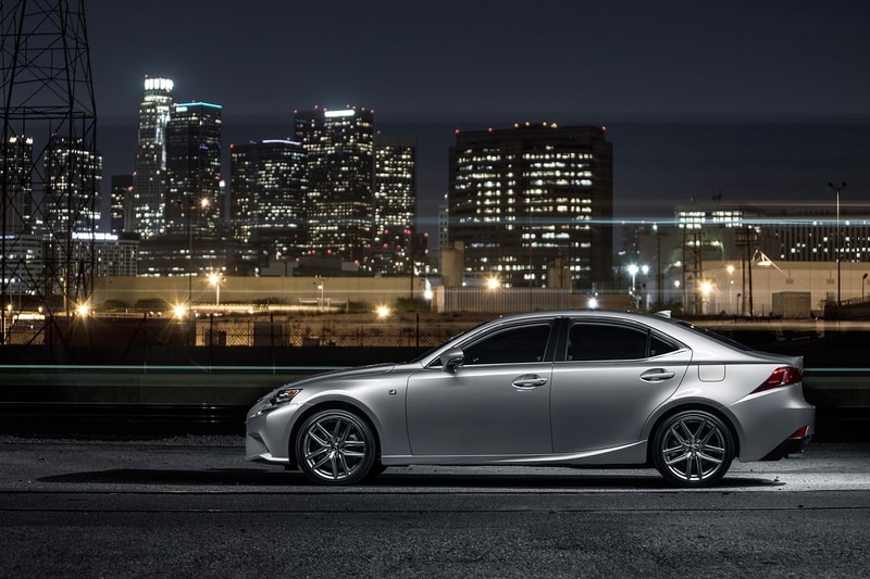 A Closer Look at the 2015 Lexus IS350 F Sport