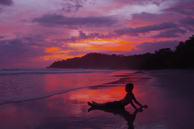 A Tour Around the World in Less Than Two Minutes with Shutterstock