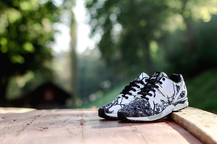 adidas Originals ZX FLUX Black/White/Boonix