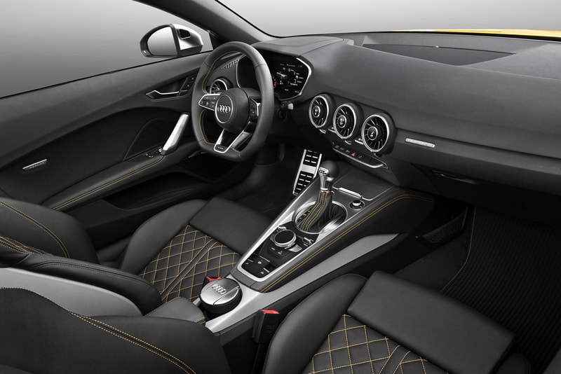 Audi 2015 TT & TTS Roadster