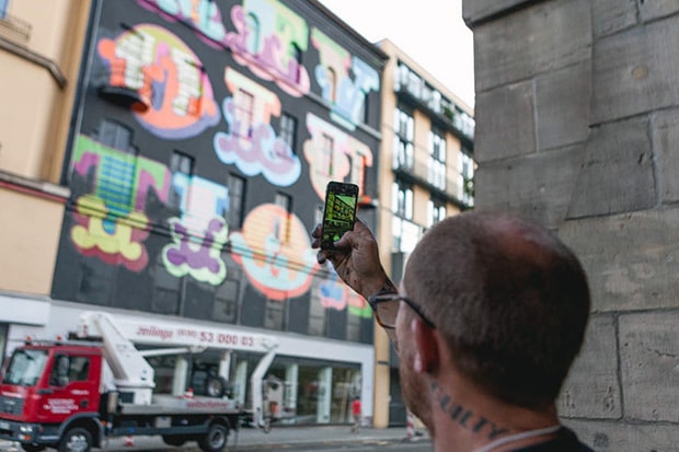Ben Eine Paints Mural in Berlin for Project M/5