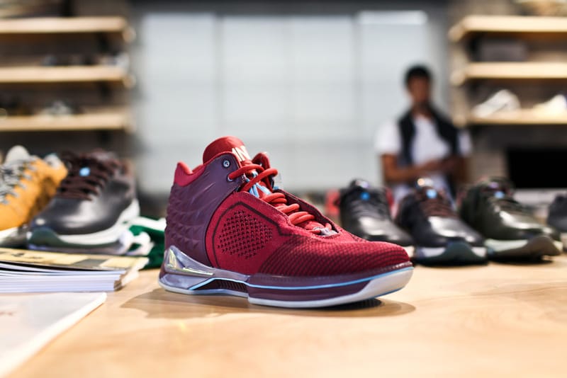 Can BrandBlack Compete with Nike and adidas in the Athletic Footwear Industry?