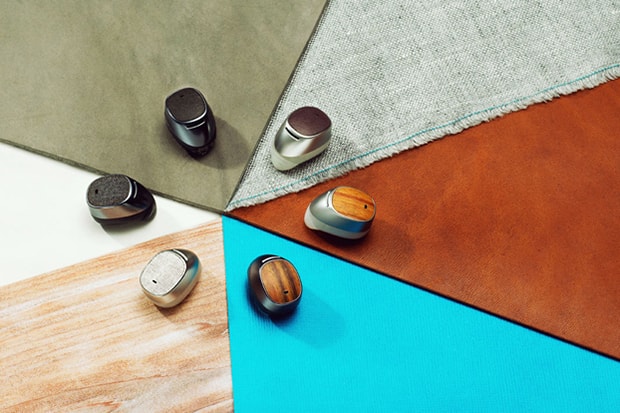 Motorola Moto Hint Voice-Controlled Earbuds 