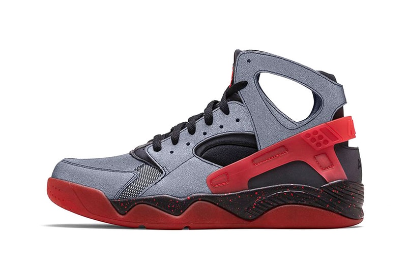 Nike Air Flight Huarache Premium Black/Anthracite-Challenge Red
