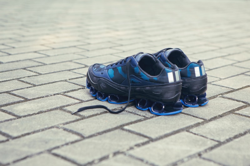 Raf Simons x adidas 2014 Fall/Winter "Bounce" Sneakers
