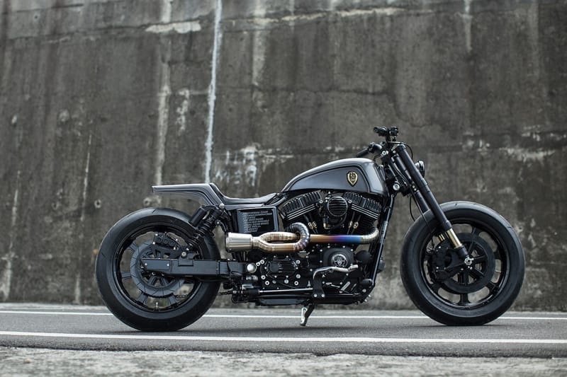 Rough Crafts’ Harley-Davidson Dyna “Urban Cavalry”