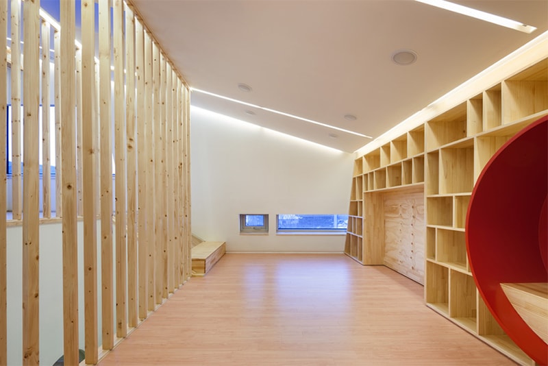 Starwars House by MOON HOON Architects