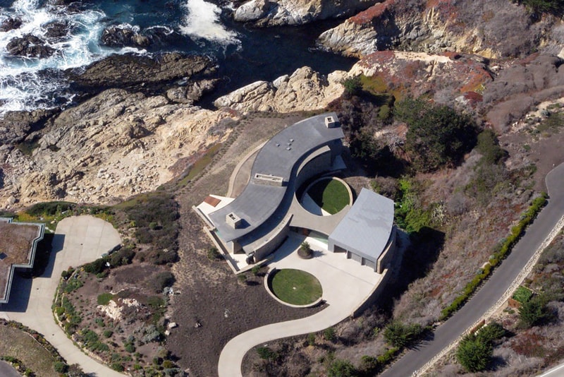 The Otter Cove Residence by Sagan Piechota Architecture
