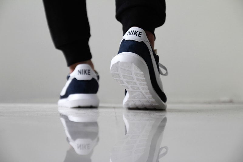  A Closer Look at the fragment design x Nike Roshe LD-1000 SP “Dark Navy”