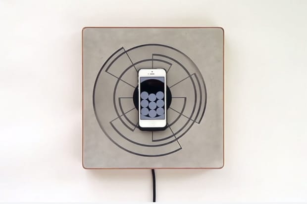 A First Look at the Spira: A Magnetic iPhone Charging Dock
