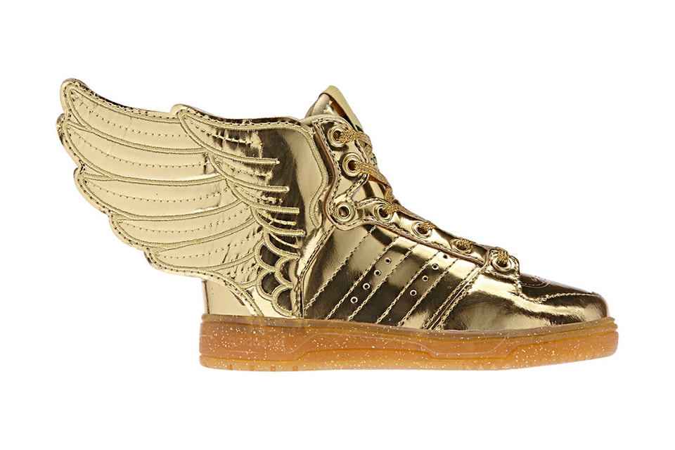 Золотые крылья 2. Кроссовки adidas Jeremy Scott Wings 2.0. Adidas Gold Wings. Adidas Jeremy Scott. Adidas Jeremy Scott Gold.