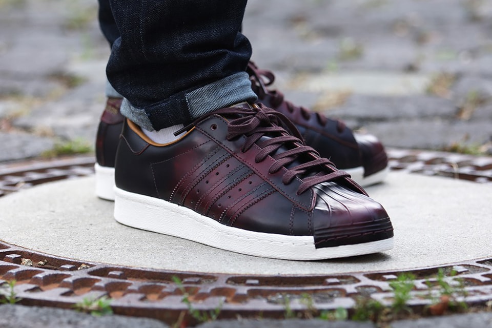 Adidas superstar 80s black rust red exclusive Clearance