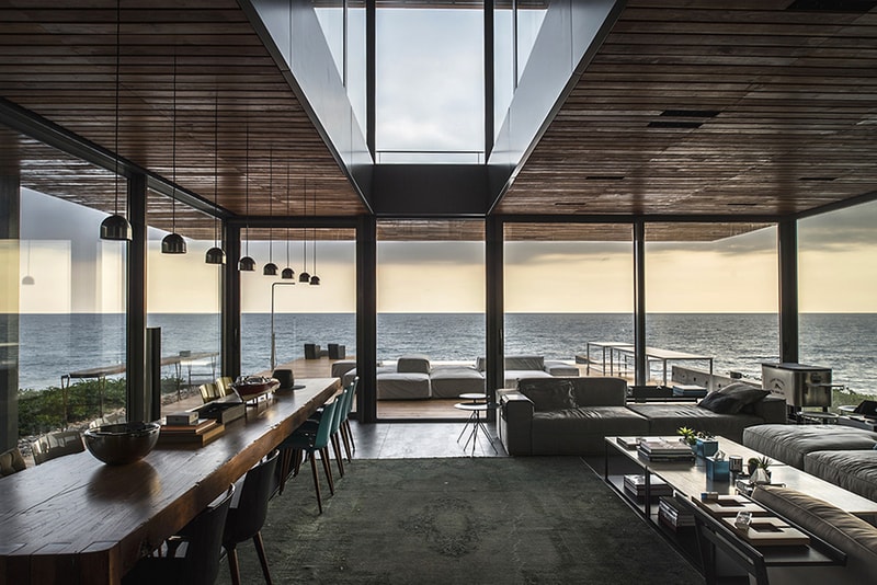 BLANKPAGE Architects Develops Beach House in Lebanon