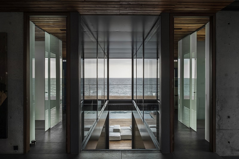 BLANKPAGE Architects Develops Beach House in Lebanon