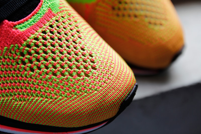 Nike Flyknit Racer Hyper Punch/Volt 