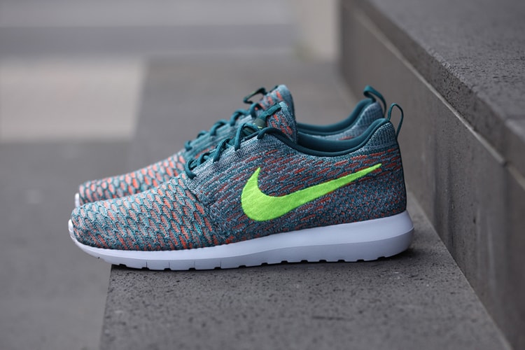 Nike Flyknit Roshe Run “Mineral Teal”