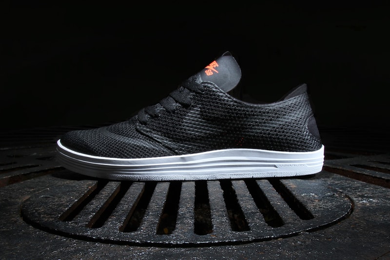Nike SB Lunar One Shot R/R Black/Hyper Crimson