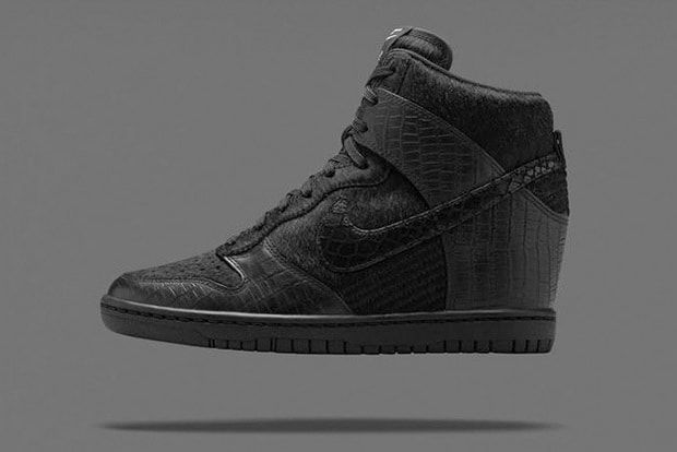 UNDERCOVER x Nike Dunk Sky Hi Collection 