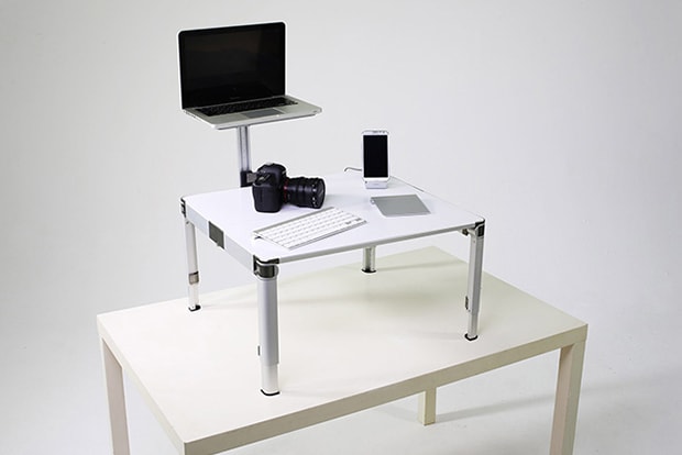 ZestDesk Is the World's First Portable and Adjustable Standing Desk
