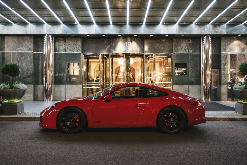 A Closer Look at the 2015 Porsche 911 Carrera GTS