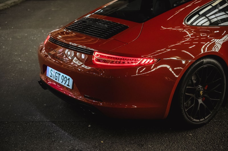 A Closer Look at the 2015 Porsche 911 Carrera GTS