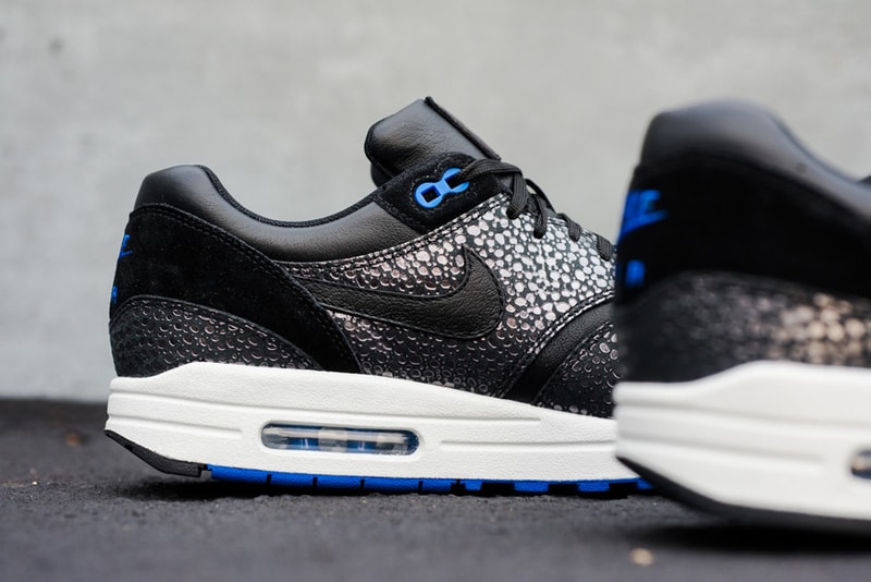 A Closer Look at the Nike Air Max 1 Deluxe "Hyper Cobalt Safari"