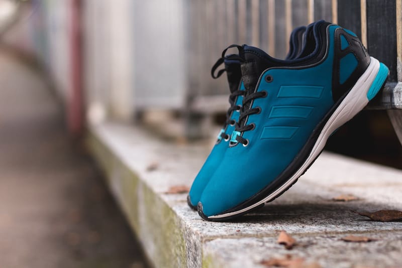 zx flux turquoise