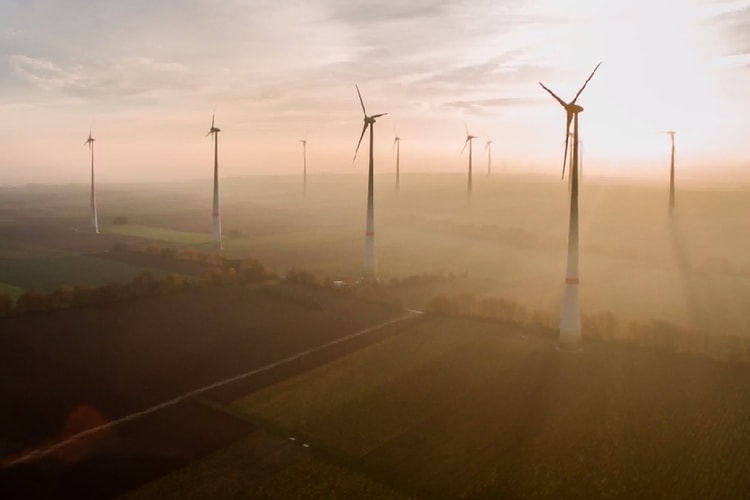 DJI's New Compact 4K Drone Is Introduced as the Inspire 1