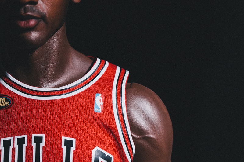 ENTERBAY HD Masterpiece 1/4th Scale Michael Jordan Action Figure