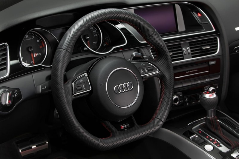 2015 Audi RS5 Coupe Sport