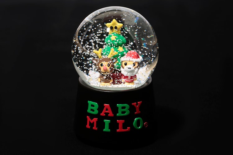 A Bathing Ape X’MAS BABY MILO MUSIC BOX SNOWDOME