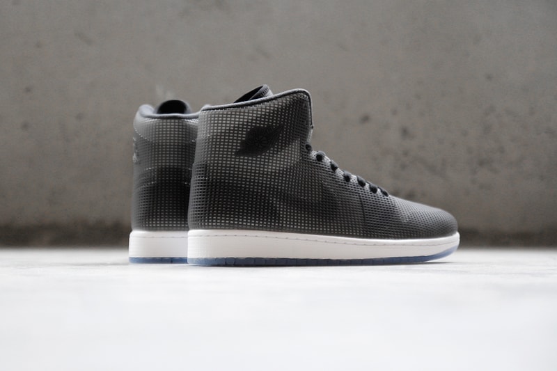 A Closer Look at the Air Jordan 4LAB1 Black/Reflective Silver