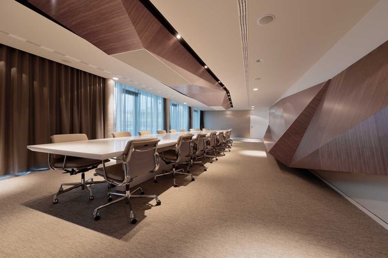 A Look inside the INNOCEAN Headquarters by Ippolito Fleitz Group 