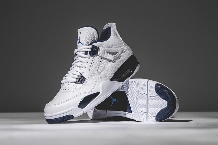 Air Jordan 4 Retro Remastered "Columbia"
