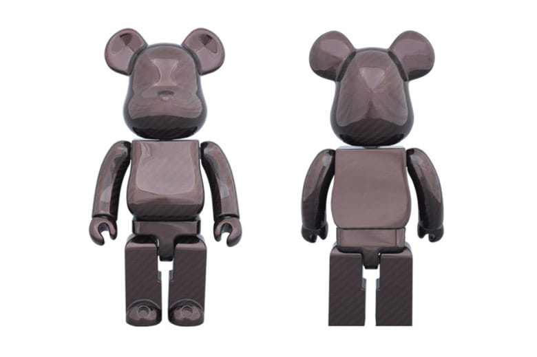 Amirex x Medicom Toy 400% Dry Carbon Red Bearbrick 