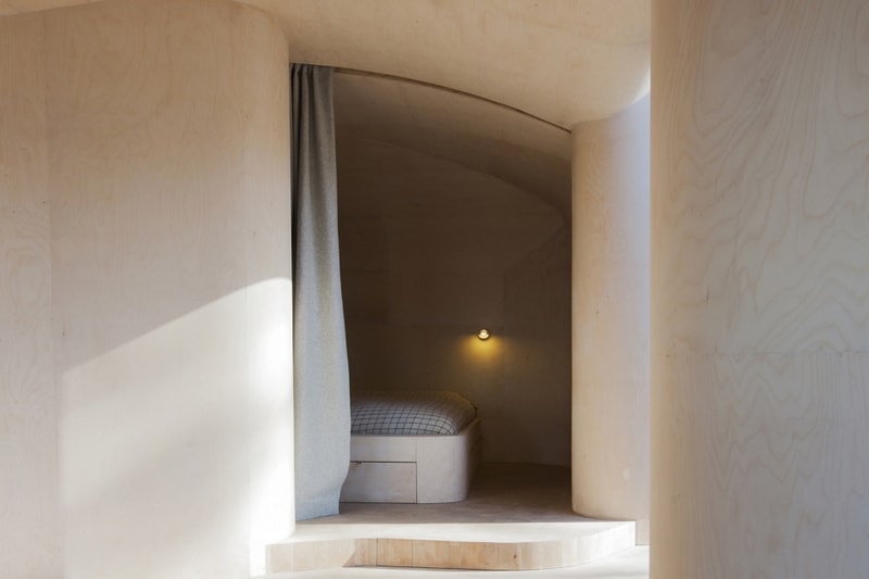 An Inside Look At Atelier Oslo's Contemporary Norwegian Cabin