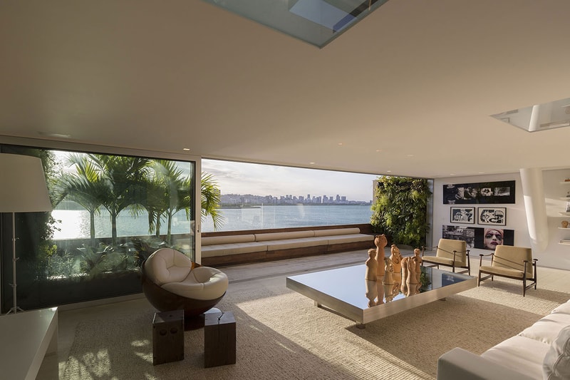 Casa Urca by Studio Arthur Casas 