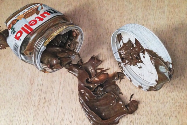 Ivan Hoo Turns Everyday Objects into Hyperrealistic Drawings