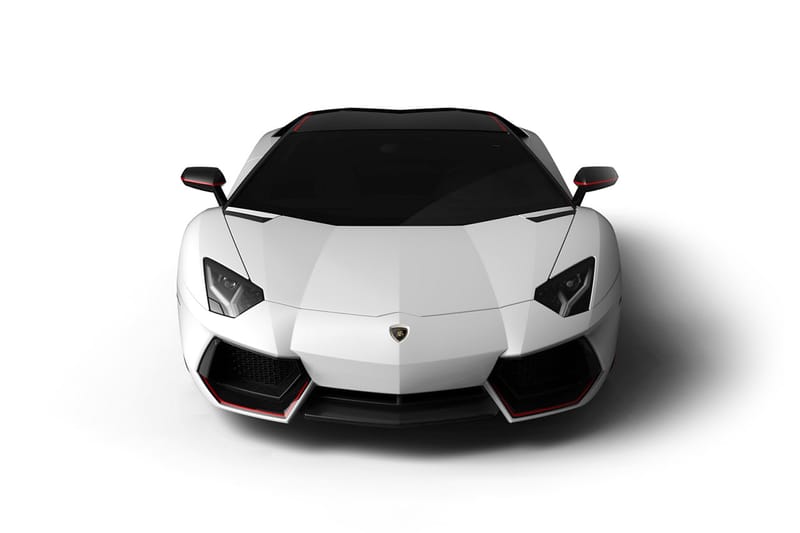 Lamborghini Aventador LP 700-4 “Pirelli Edition"