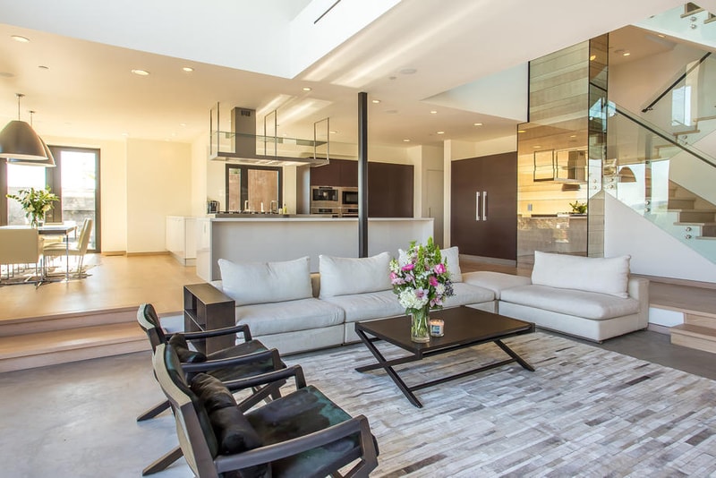 A Look Inside a $7 Million USD Modern Hollywood Hills Home