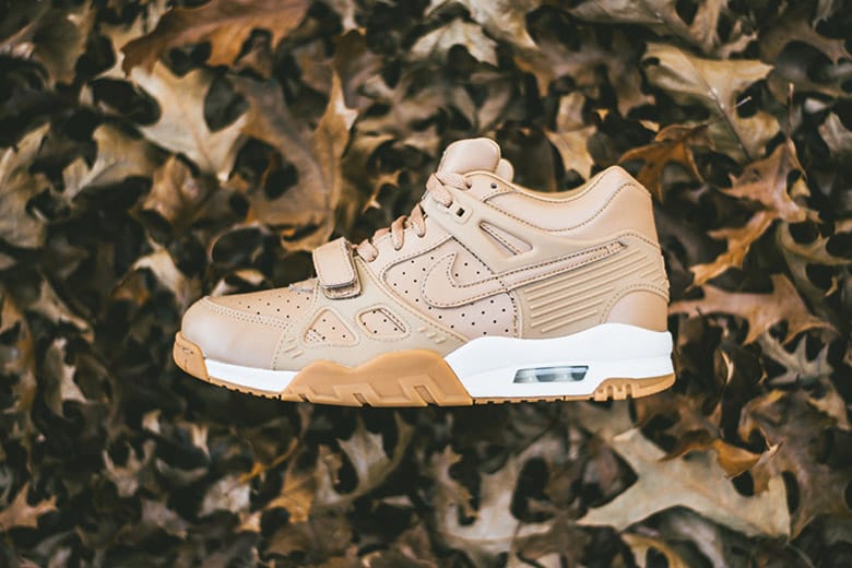 nike air trainer premium
