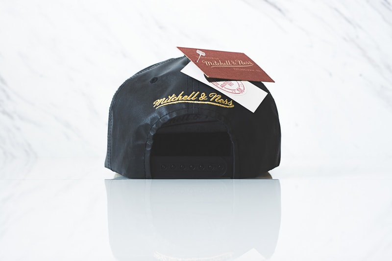 Sneaker Politics x Mitchell & Ness New Orleans Saints 3M Reflective Snapback "Black"