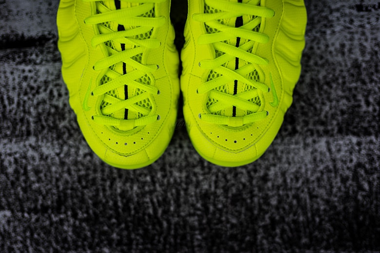 Nike Air Foamposite Pro "Volt”