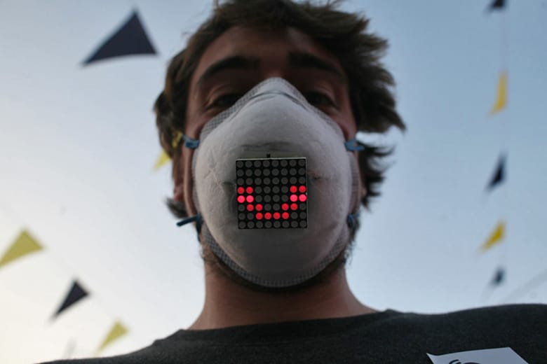 UnMask Displays Facial Expressions From Behind the Mask