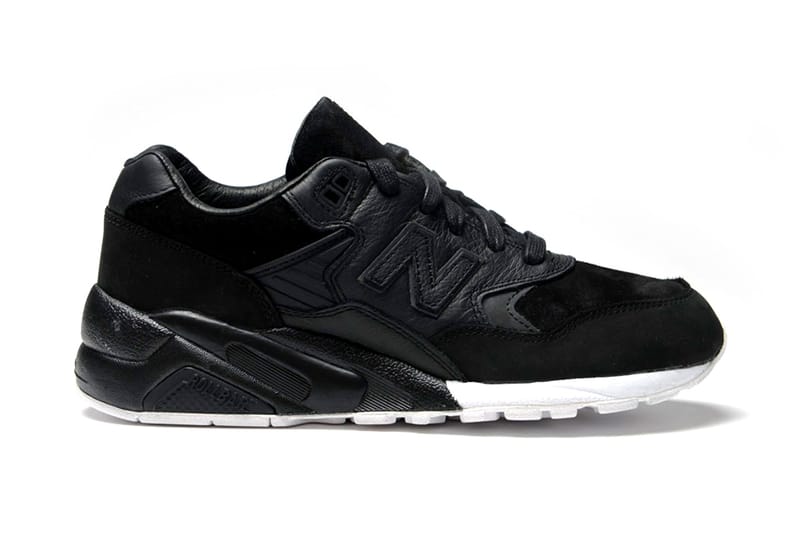 wings+horns x New Balance MT580