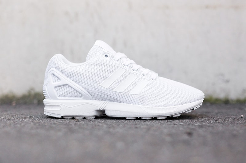flux sneaker zx flux triple white