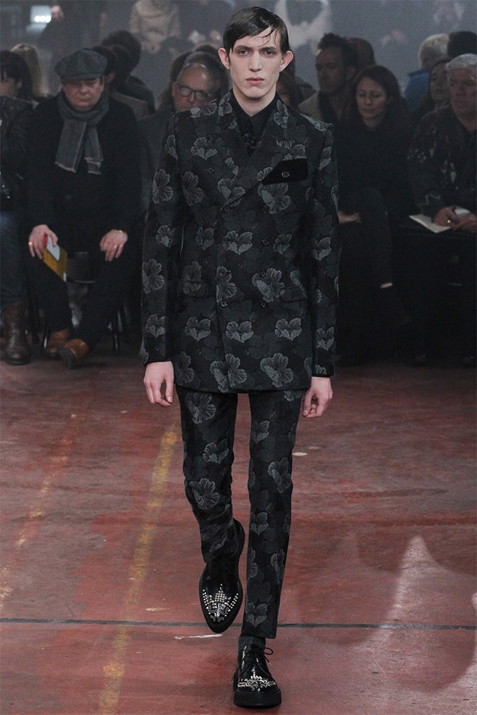 Alexander McQueen 2015 Fall/Winter Collection