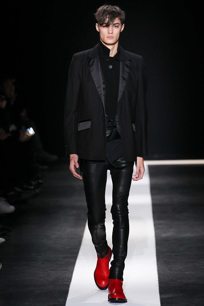 Ann Demeulemeester 2015 Fall/Winter Collection