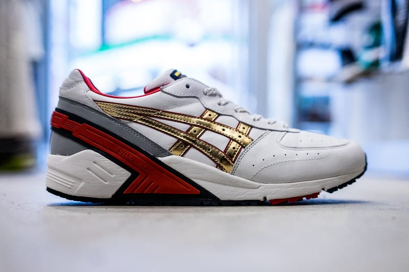 ASICS Gel Sight Off White/Champagne Gold