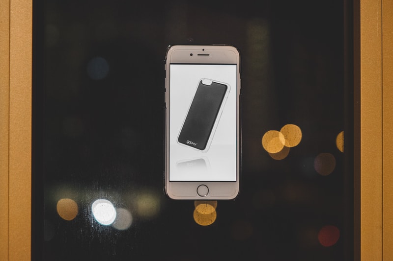 Goo.ey's Hands-Free Phone Case Collection